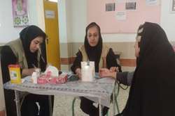 ارائه خدمات پزشکی رایگان در روستای دهنو توسط کانون بسیج جامعه پزشکی بیمارستان ابن‌سینا شیراز