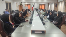 بررسی روند اجرای پروژه‌های زیرساختی و عمرانی در نشست مسئولان بیمارستان ابن‌سینا شیراز